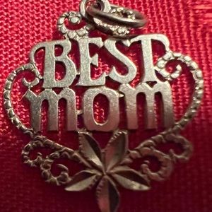 Beautiful small real 14k YG pendant ☝️🌹